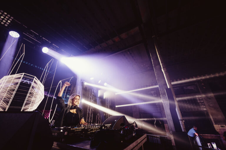 GLO x Colours of Ostrava 2023