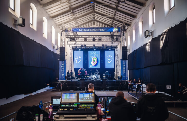 MLF-085_www.klapper.cz