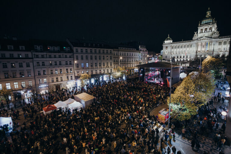 KoncertProBudoucnost23_WebRes_kubacerv--87 (2)