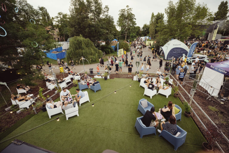 GLO x Ledarny Branik