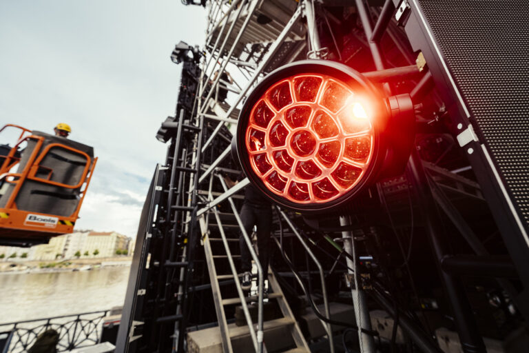 GLO / Guerilla Naplavka