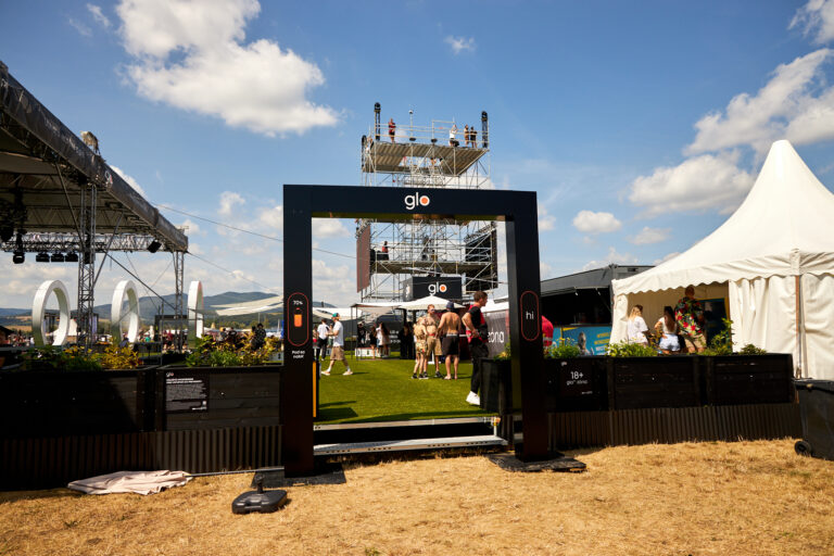 14-08-24-glo x grape 2024-JPEG-2048px-1