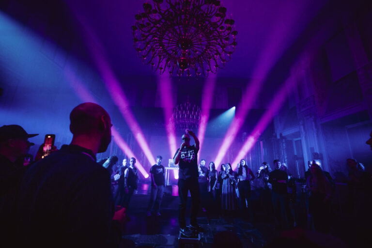 GLO x Signal festival 2024