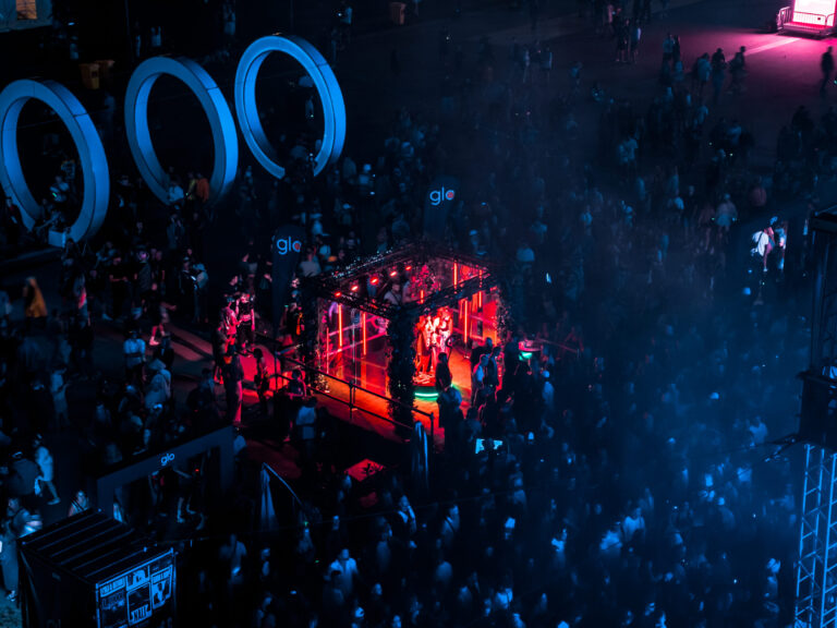 Druhý rok spolupráce značky Glo s Grape festivalem